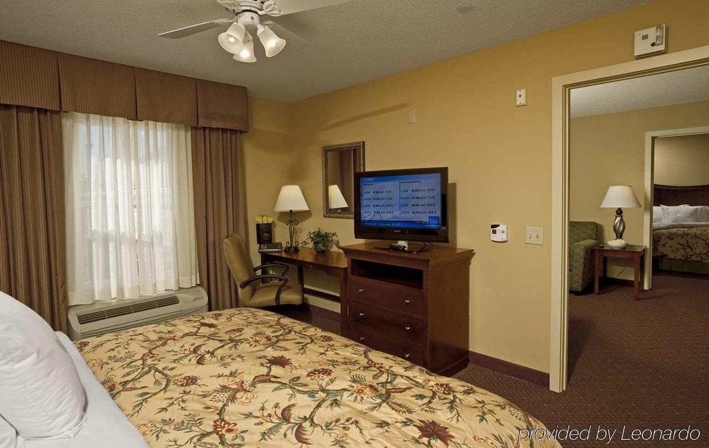 Homewood Suites By Hilton Portland Scarborough Room photo